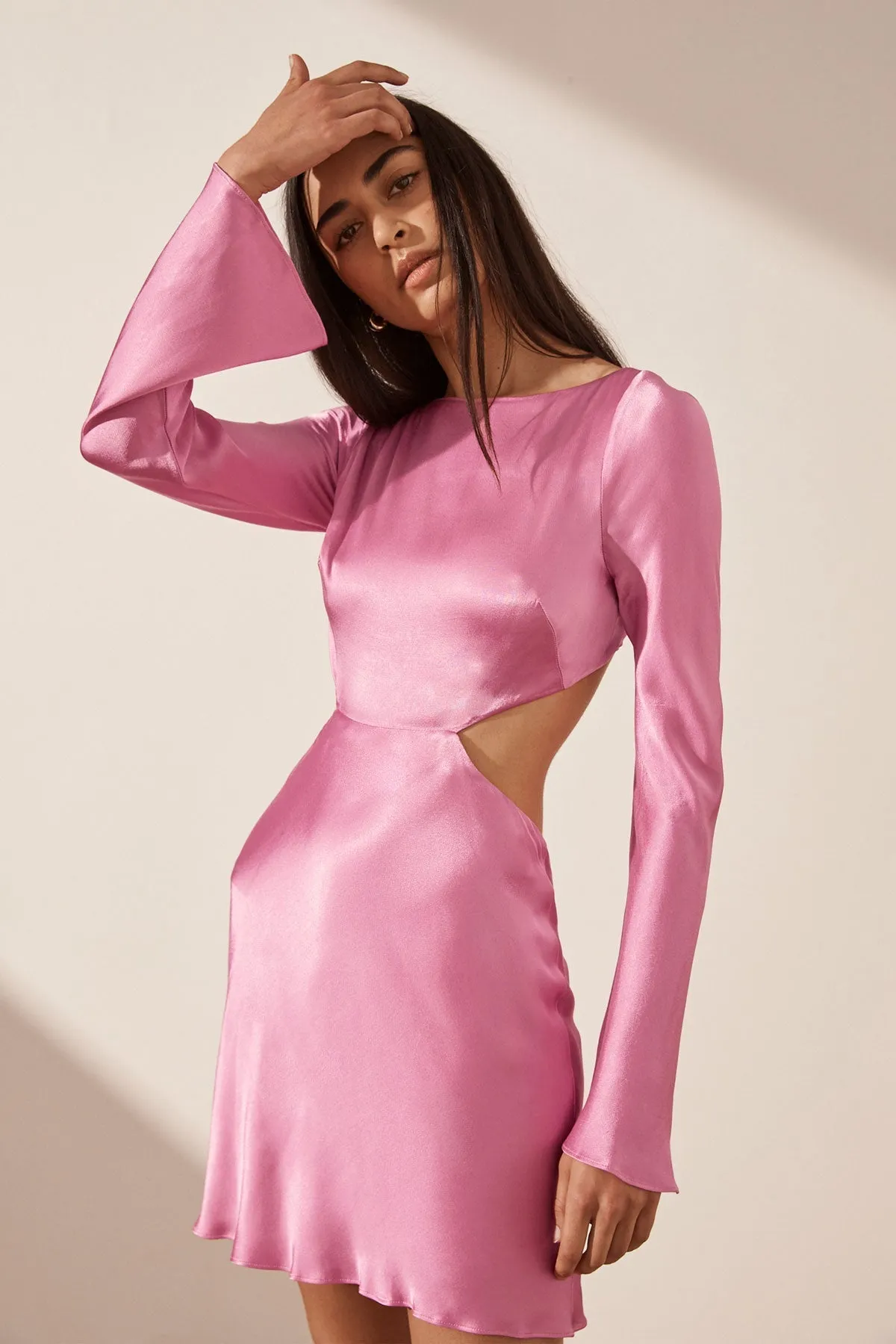 ARIENZO LONG SLEEVE OPEN BACK MINI DRESS - IBIS ROSE