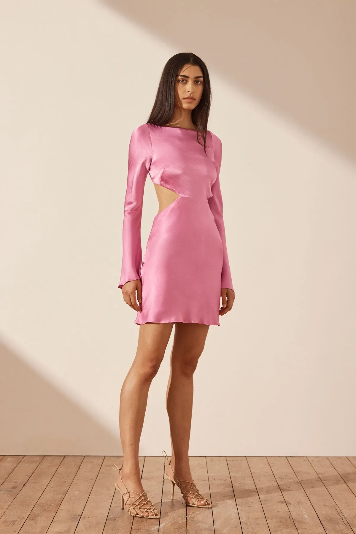 ARIENZO LONG SLEEVE OPEN BACK MINI DRESS - IBIS ROSE