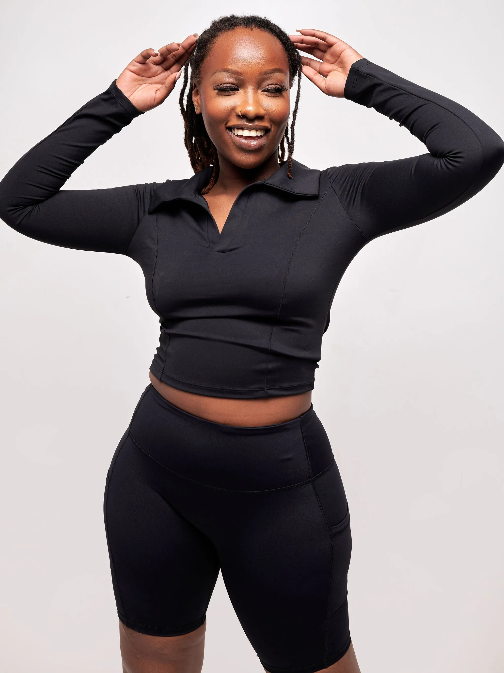 Ava Fitness Cambridge Long Sleeved Fitted Top - Black