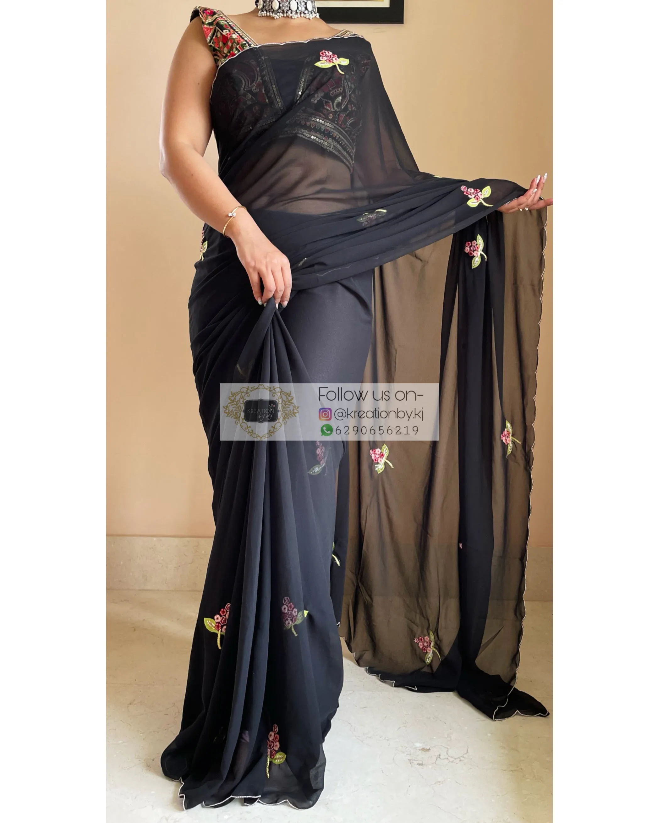 Black Daisies on My Mind Saree