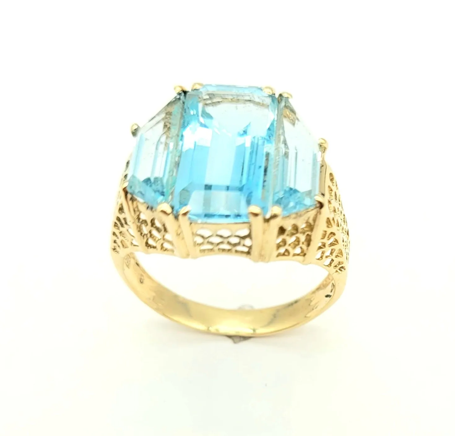 Blue Topaz Ring