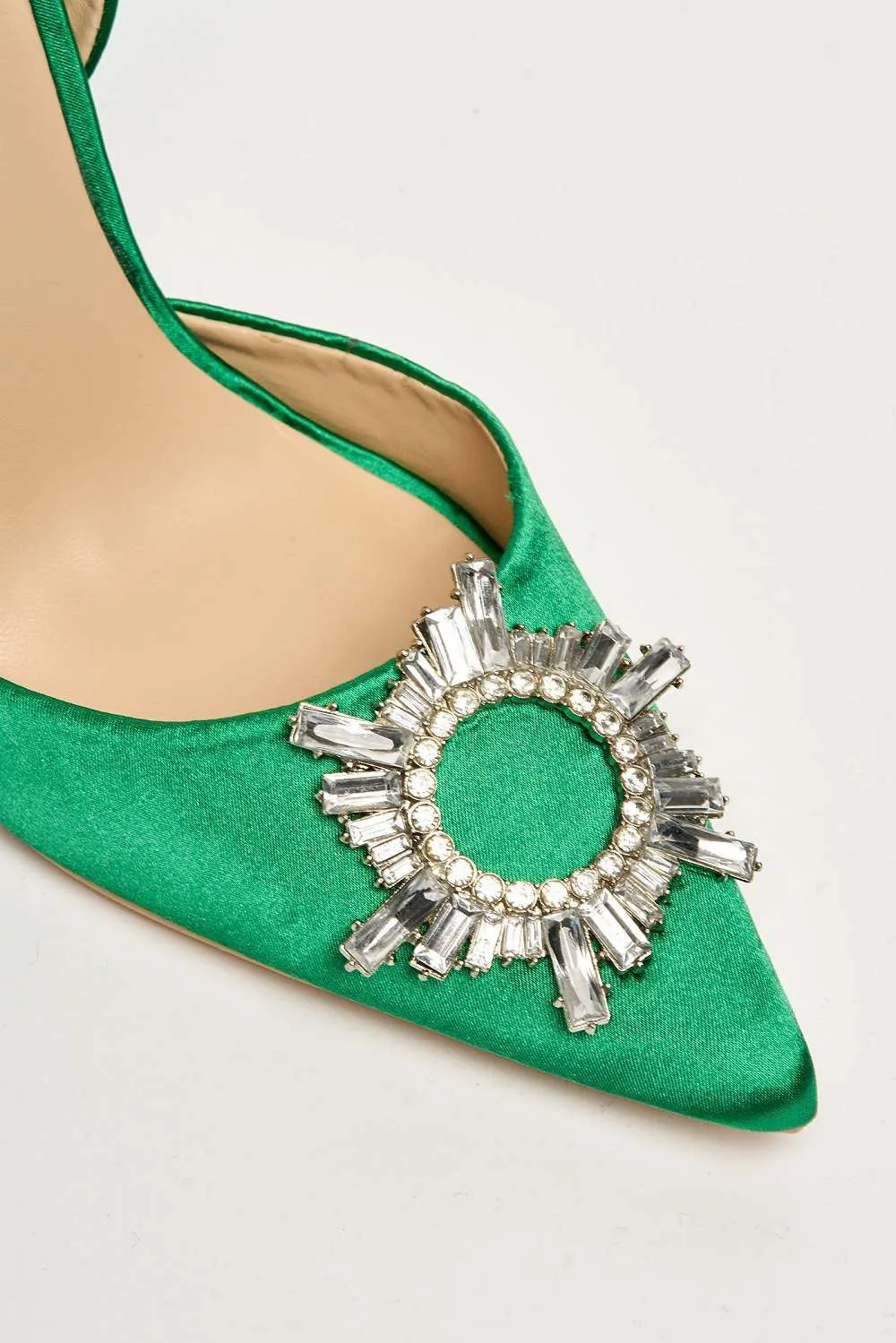 Girona Diamante Brooch Pointed Toe Spool Heel Court Shoe in Green