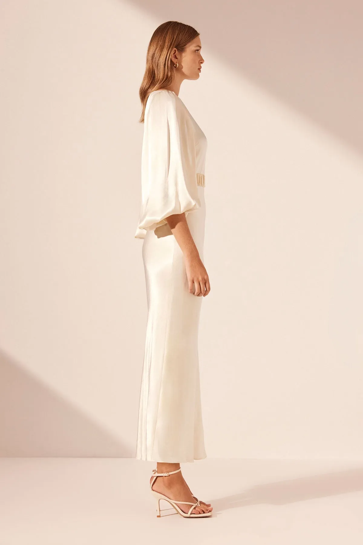 LA LUNE BALLOON SLEEVE MIDI DRESS WITH BELT - CREAM