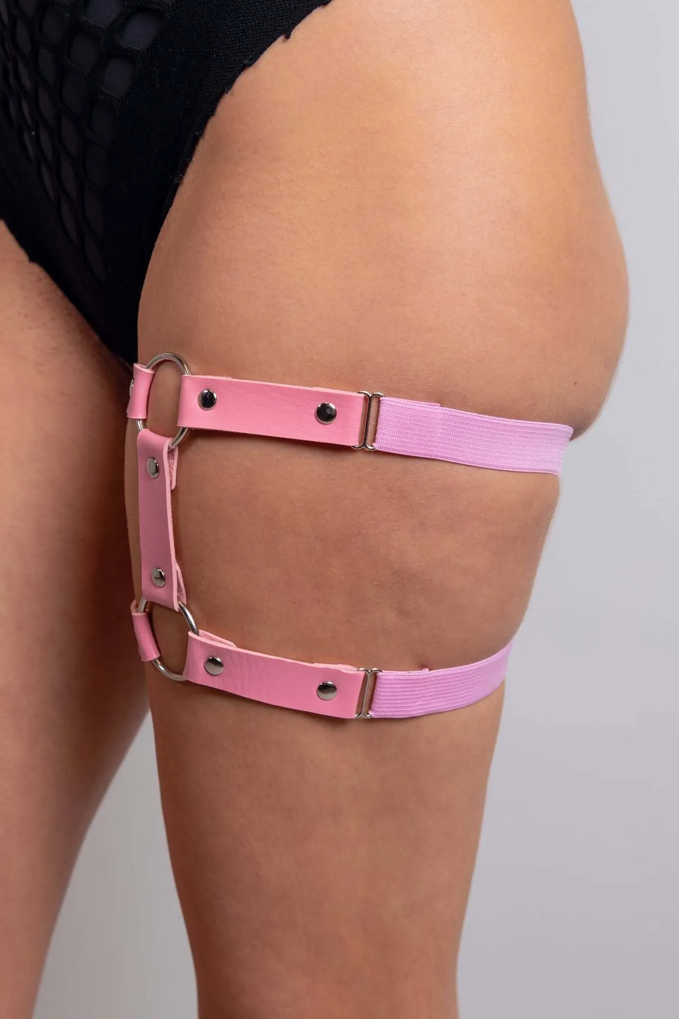 Leather Adjustable Leg Garter - Light Pink