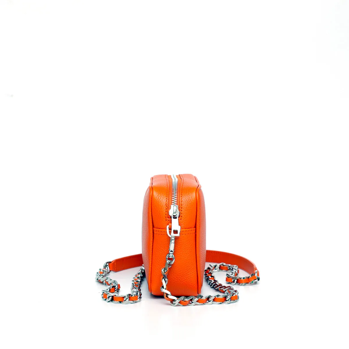 Miss S in Pelle Arancio