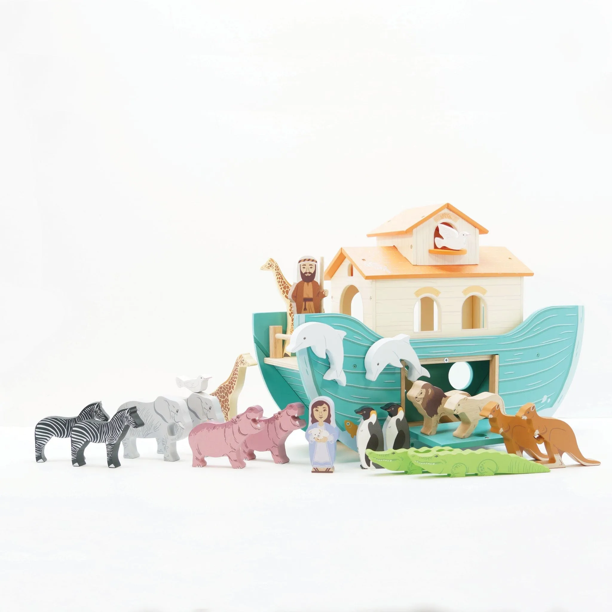 Noah's Great Wooden Ark & Animals