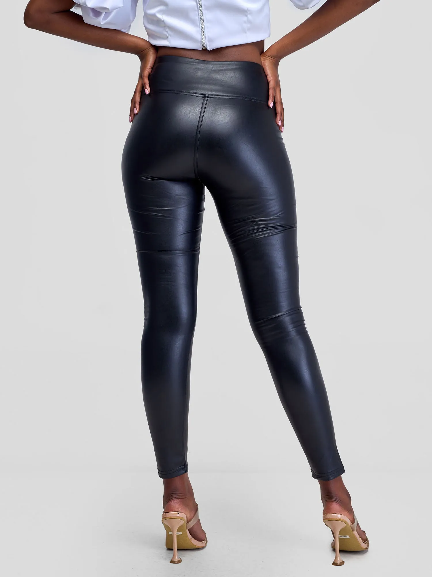 Popular 21 Black Sheen Leggings-Black