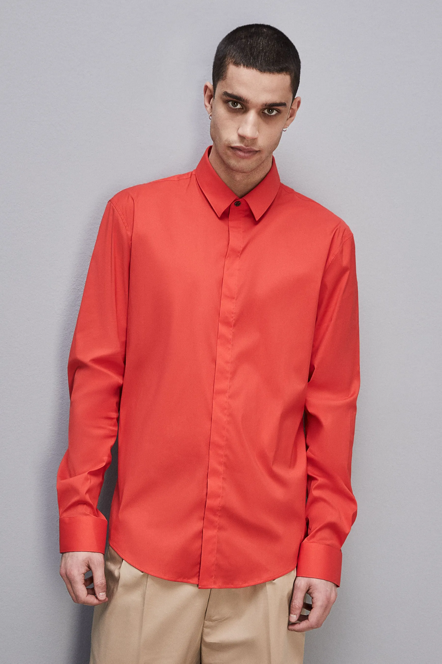 Rhapsody Red Fitted shirt without pleats in viscose twill